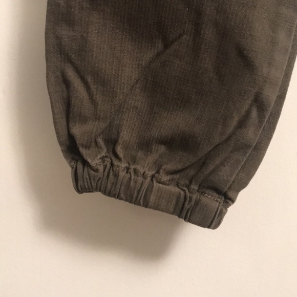 Madewell, Size 2, Jogger Cargo Chinos, olive/fatigue colour, NWT - Picture 6 of 11